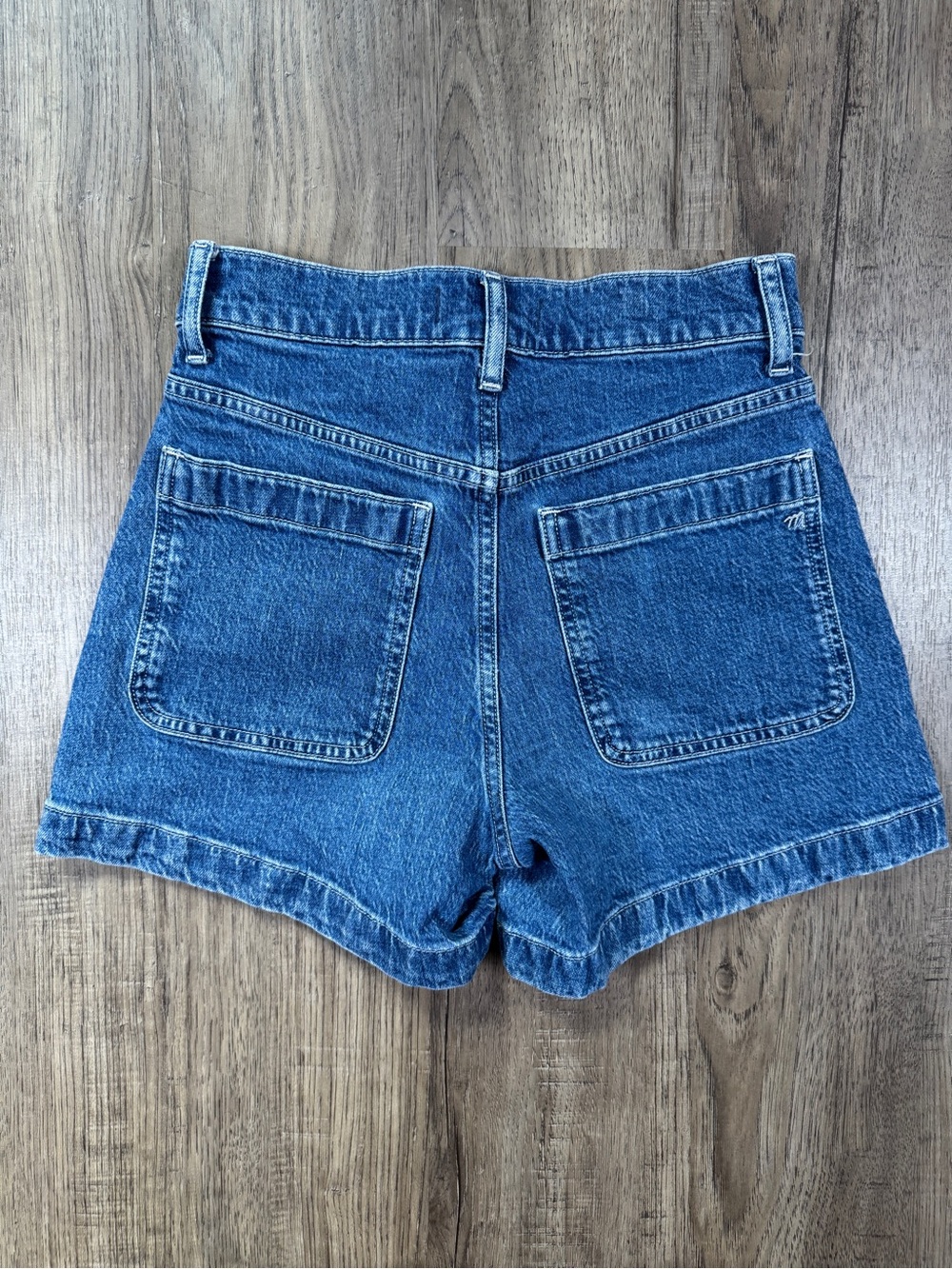 Madewell High-Rise Sailor Short Denim Patch Pocket Medium Wash Size 24 - Picture 2 of 13